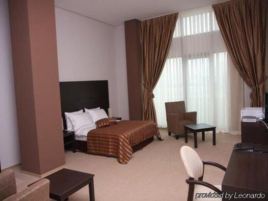 Royal Park Hotel Baku Chambre photo