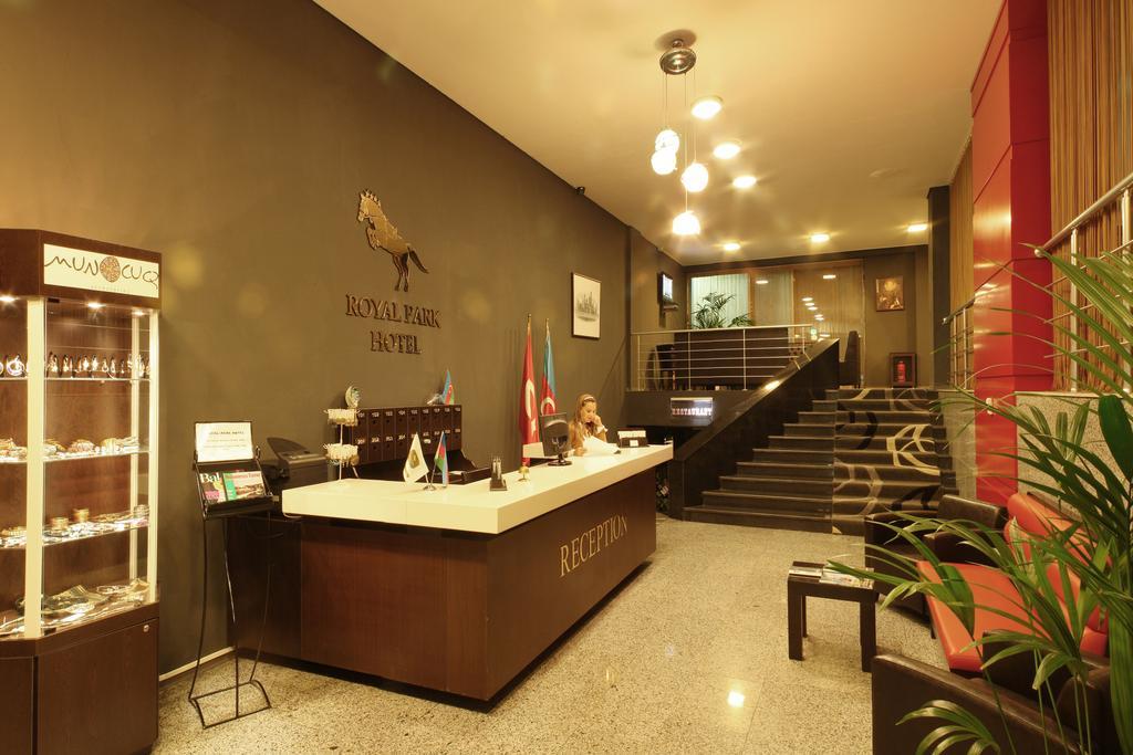 Royal Park Hotel Baku Extérieur photo