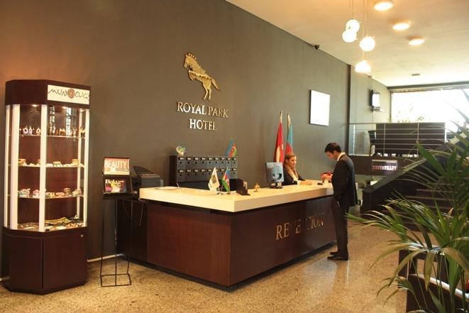 Royal Park Hotel Baku Extérieur photo